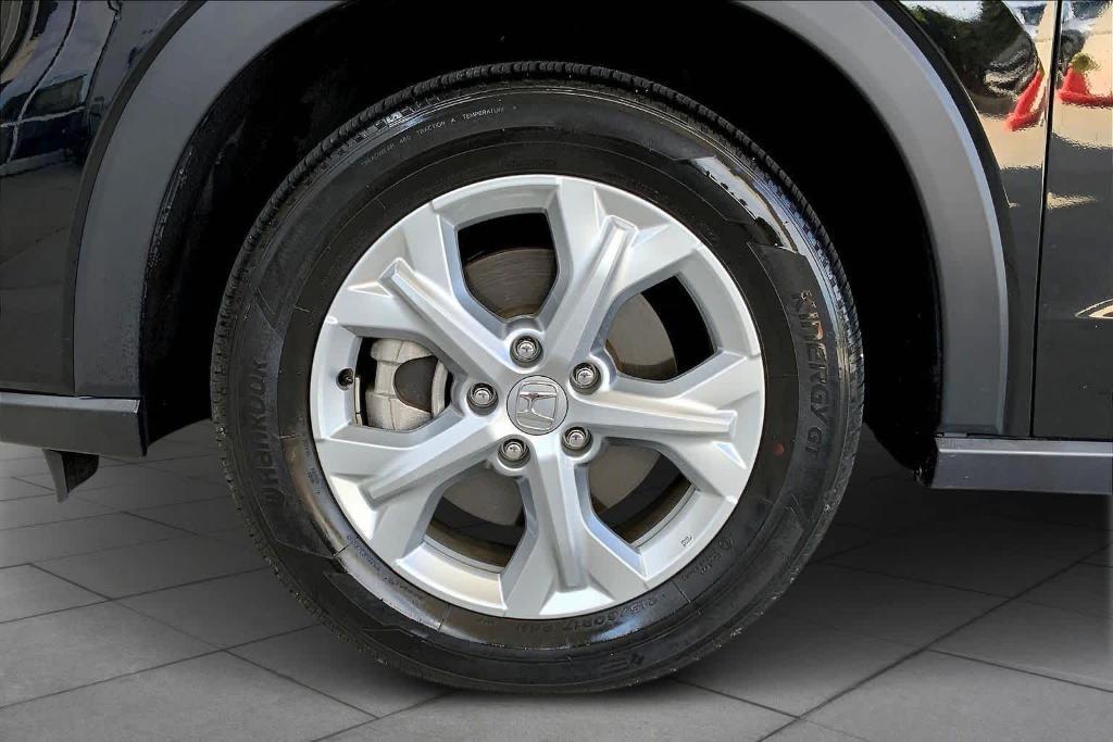 used 2025 Honda HR-V car, priced at $26,995