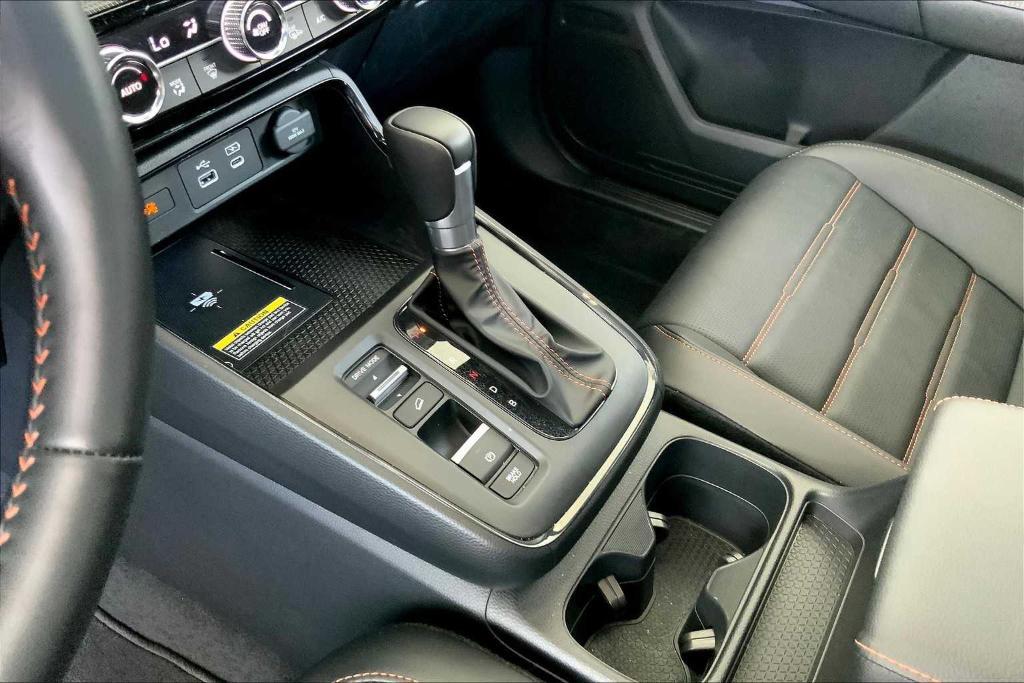 used 2025 Honda CR-V Hybrid car, priced at $39,500