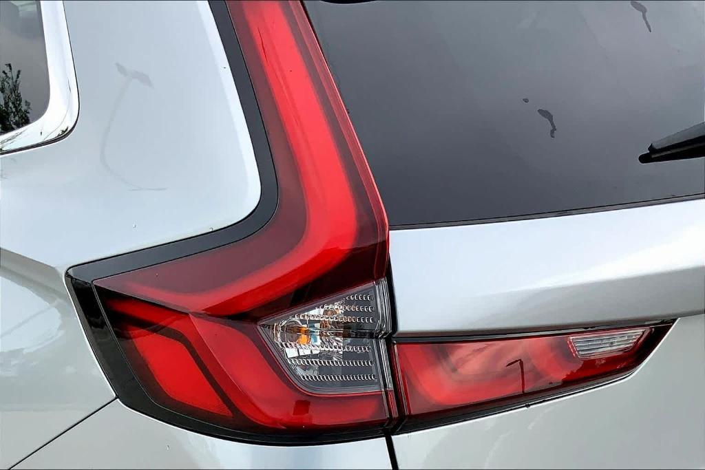 new 2025 Honda CR-V Hybrid car, priced at $35,304