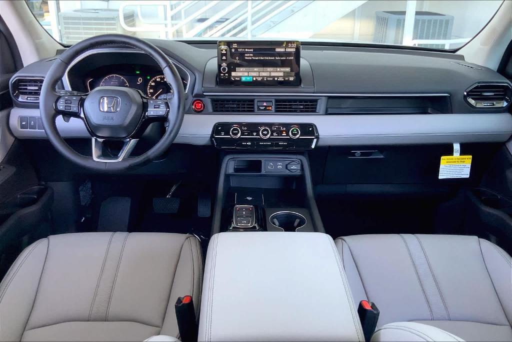 new 2025 Honda Pilot car, priced at $42,680