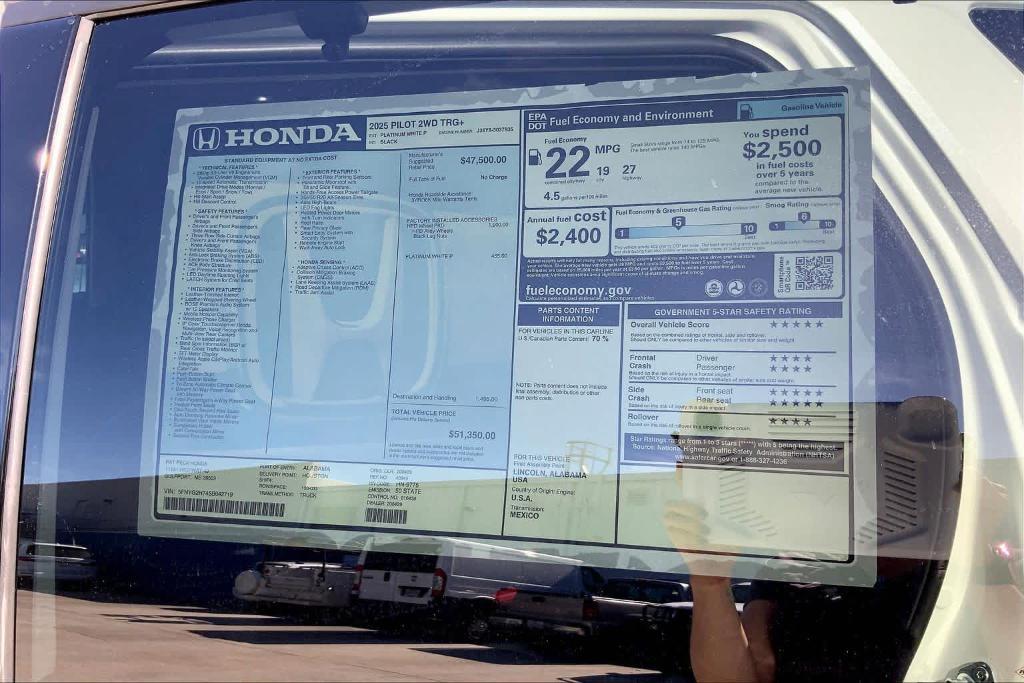 new 2025 Honda Pilot car, priced at $48,350