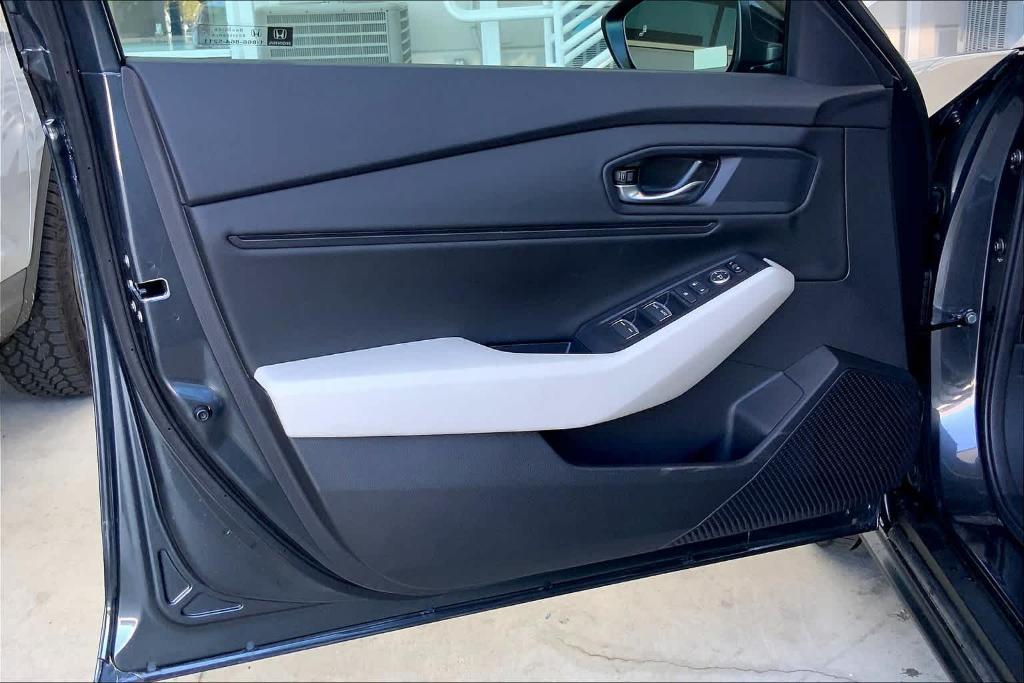 new 2025 Honda Accord car, priced at $30,273