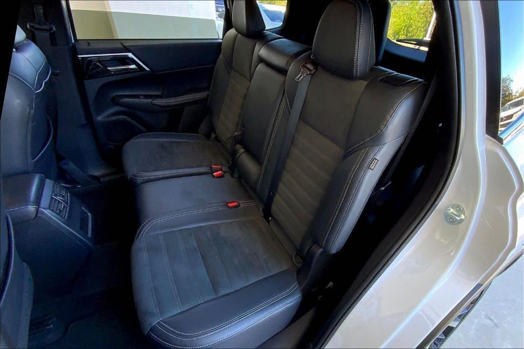 used 2024 Mitsubishi Outlander car, priced at $23,879