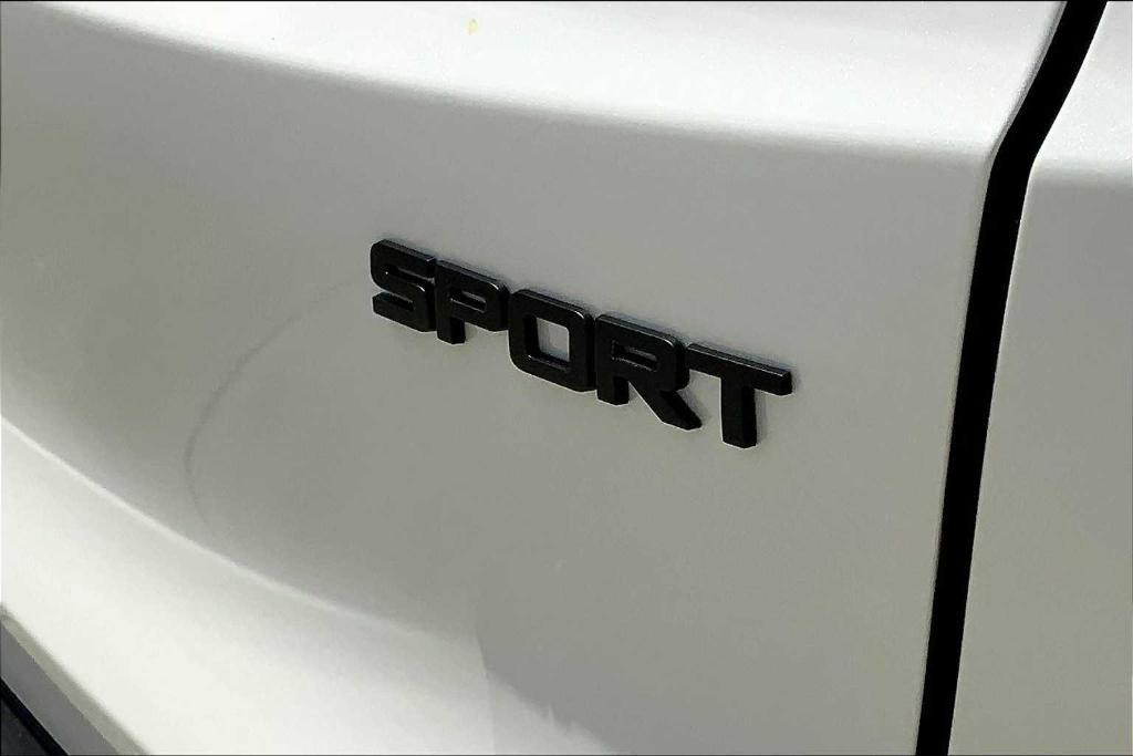 new 2025 Honda CR-V Hybrid car, priced at $39,500