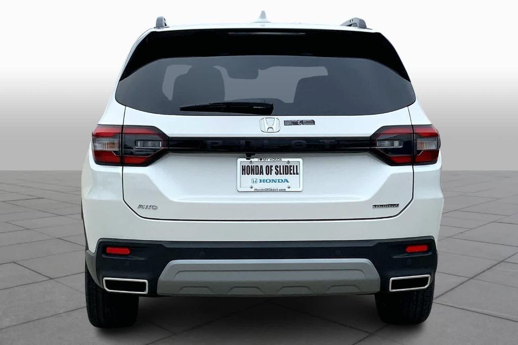 new 2025 Honda Pilot car, priced at $48,389