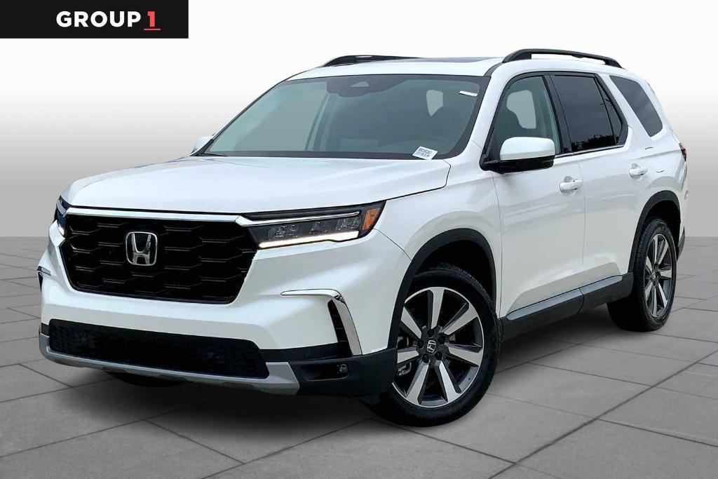 new 2025 Honda Pilot car, priced at $48,389