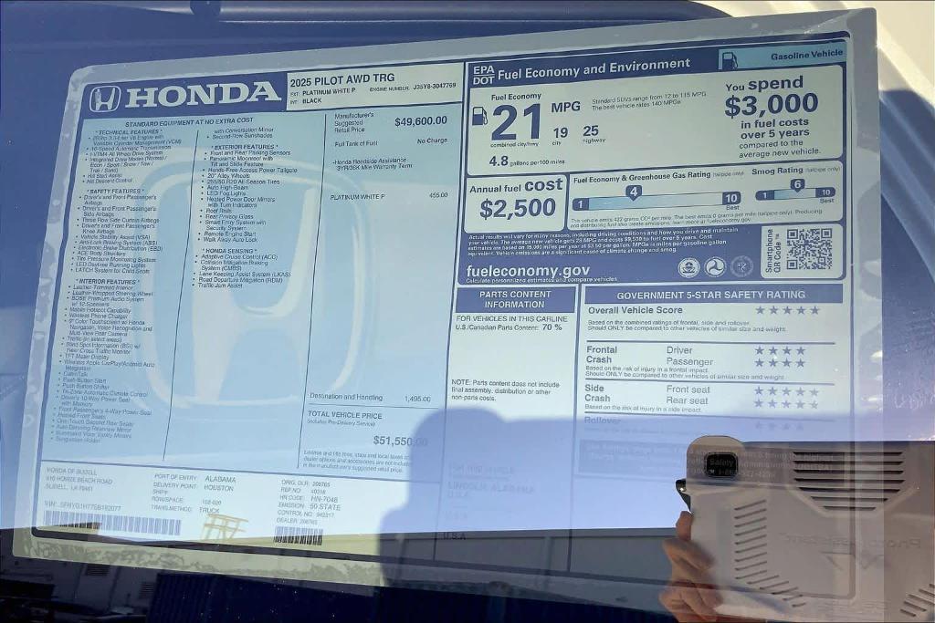 new 2025 Honda Pilot car, priced at $48,389