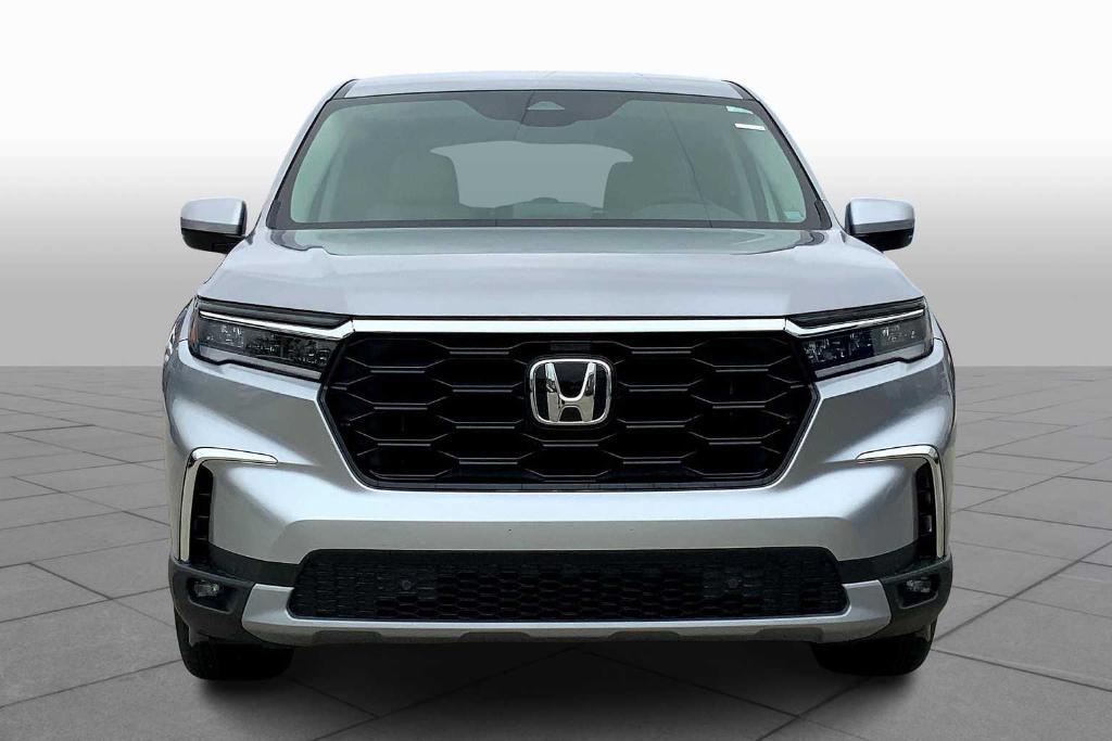 new 2025 Honda Pilot car, priced at $46,430