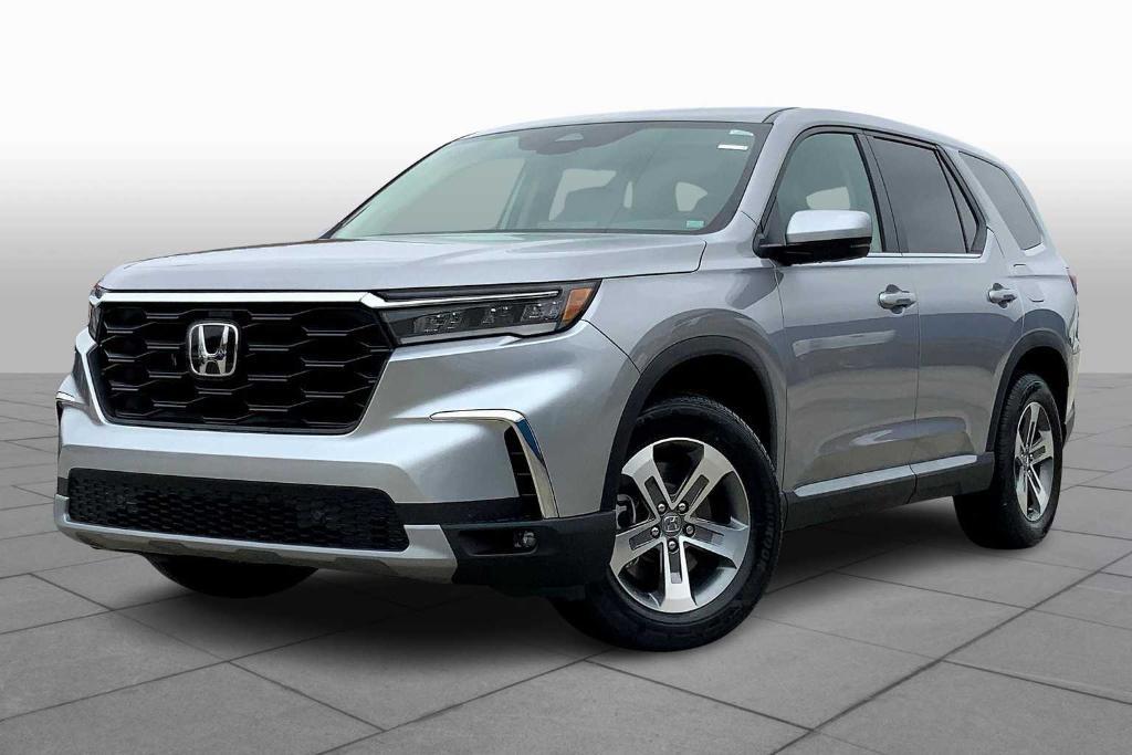 new 2025 Honda Pilot car, priced at $46,430