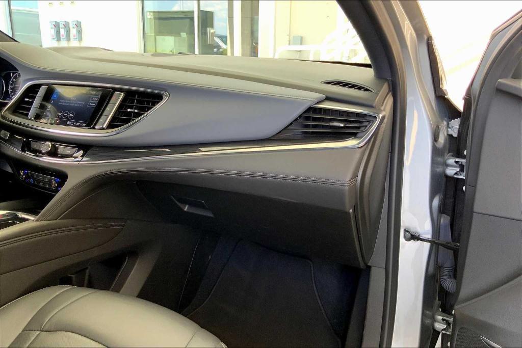 used 2024 Buick Enclave car, priced at $27,980