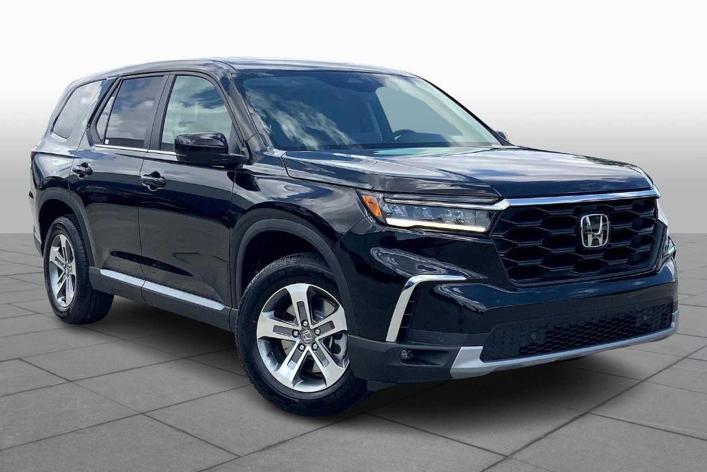 new 2025 Honda Pilot car, priced at $43,891