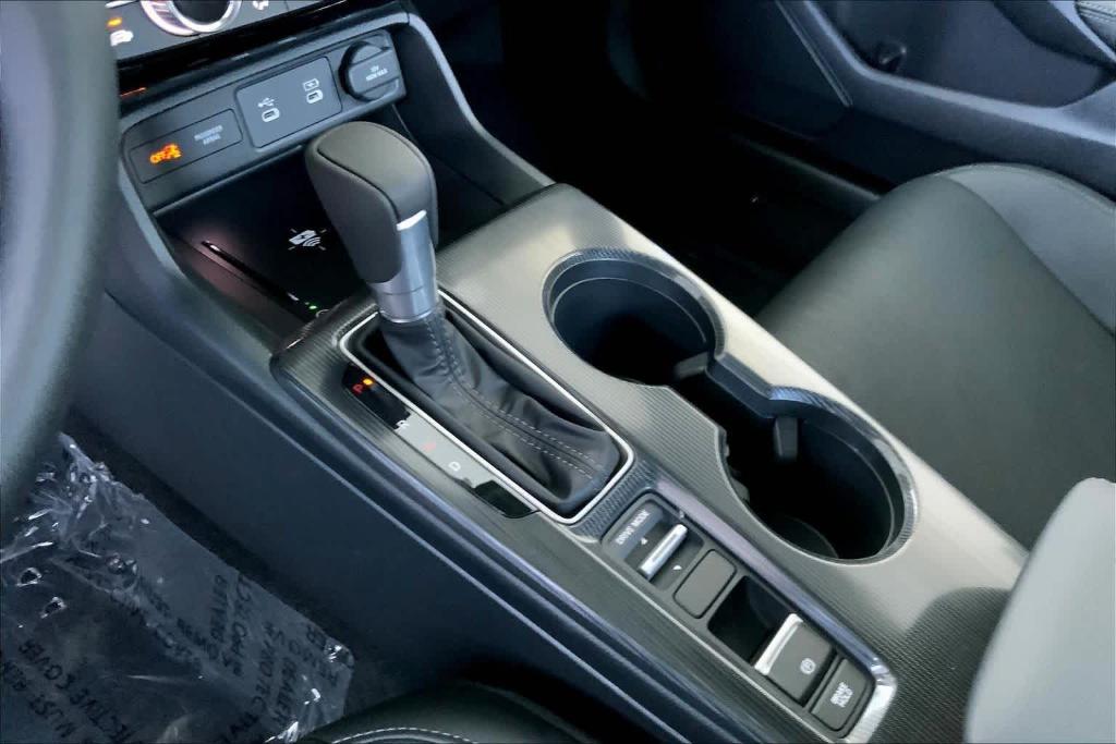 new 2026 Honda Civic Hybrid car, priced at $33,490