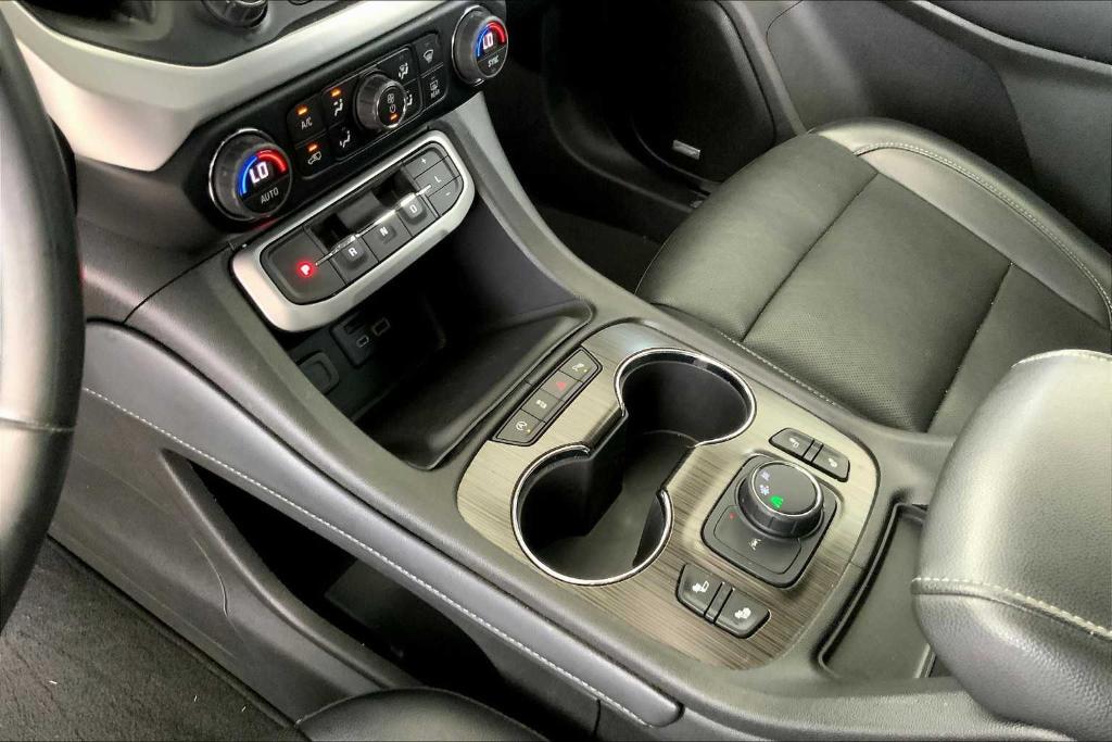 used 2023 GMC Acadia car, priced at $26,598