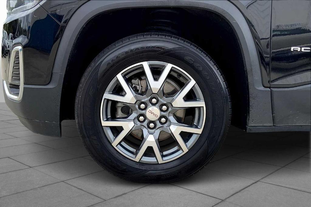 used 2023 GMC Acadia car, priced at $26,598