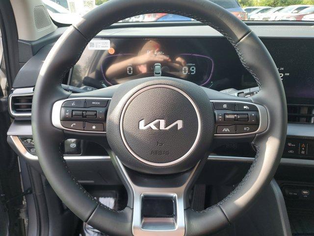 new 2025 Kia Sportage car, priced at $29,118