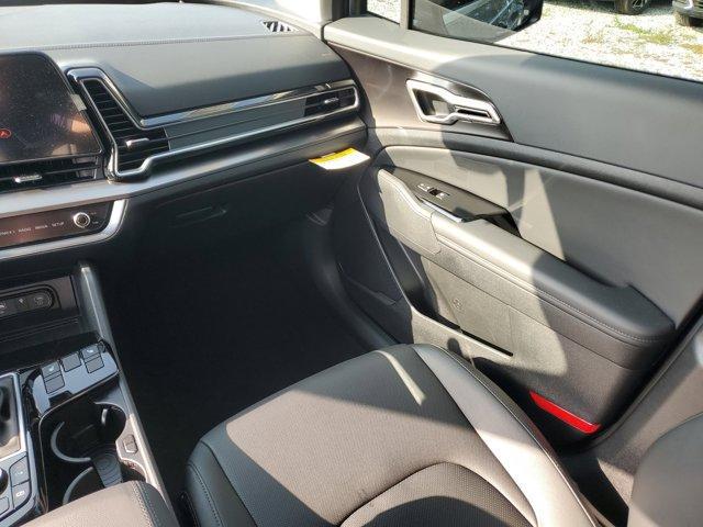 new 2025 Kia Sportage car, priced at $29,118