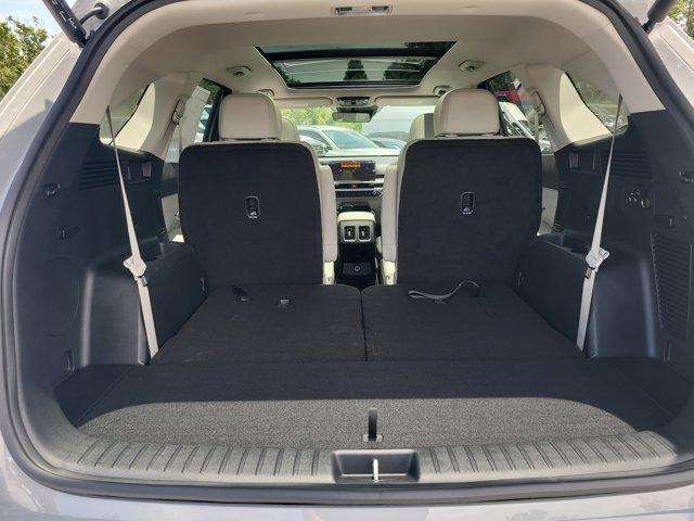 new 2025 Kia Sorento car, priced at $36,627