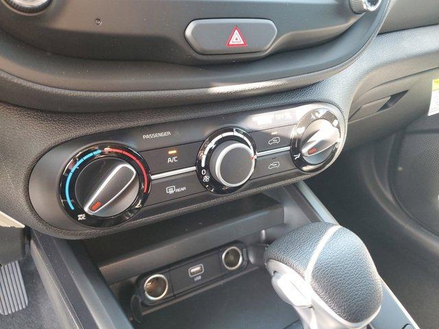 new 2025 Kia Soul car, priced at $20,589