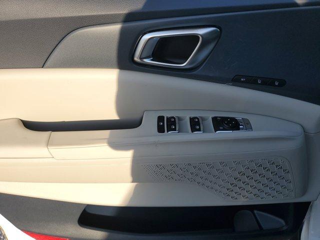 new 2025 Kia Carnival car, priced at $40,745