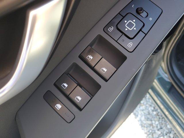 new 2025 Kia Niro EV car, priced at $33,170