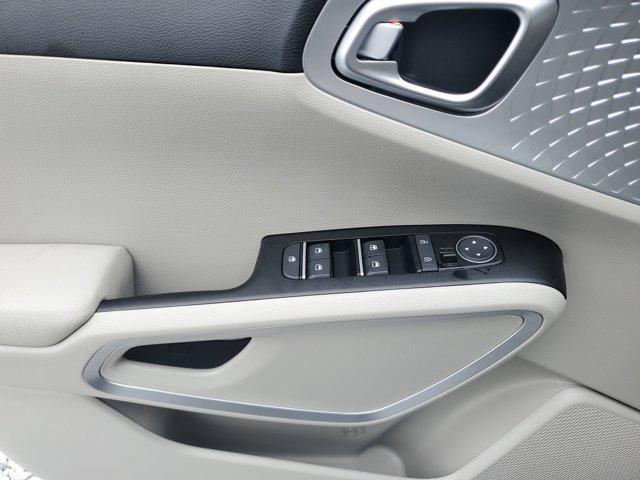 new 2025 Kia Soul car, priced at $19,324