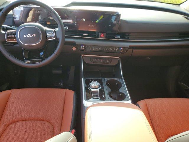 new 2026 Kia Carnival Hybrid car, priced at $43,373