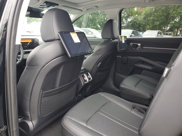 new 2025 Kia Sorento car, priced at $37,426