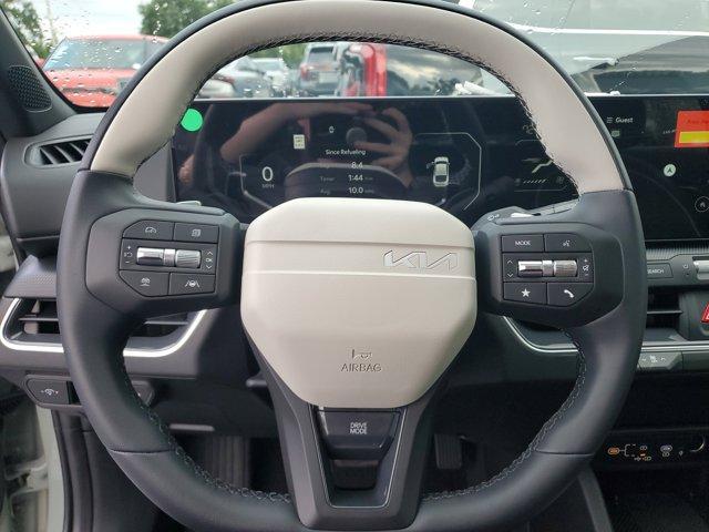 new 2025 Kia K4 car, priced at $23,326