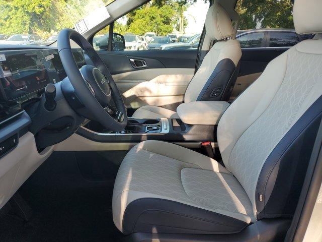 new 2025 Kia Carnival car, priced at $39,967