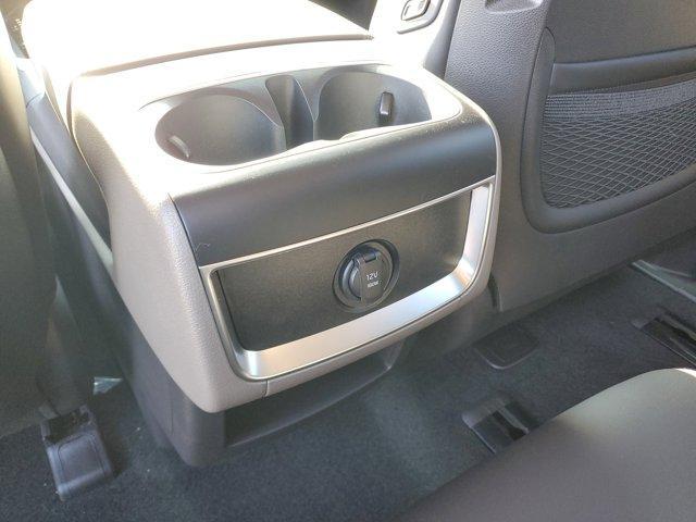 new 2025 Kia Carnival car, priced at $40,281