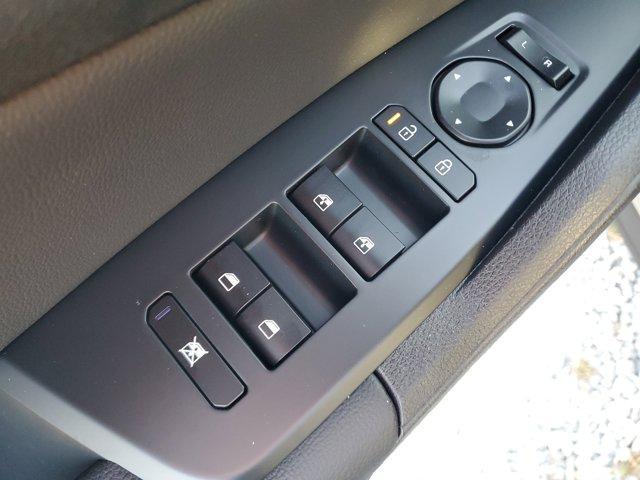 new 2026 Kia Sportage car, priced at $30,449