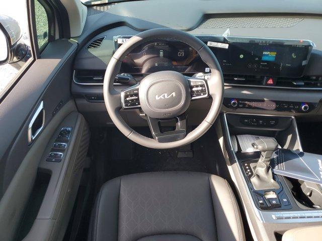 new 2025 Kia Carnival car, priced at $38,781