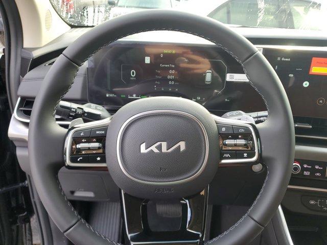 new 2026 Kia Carnival Hybrid car, priced at $48,266