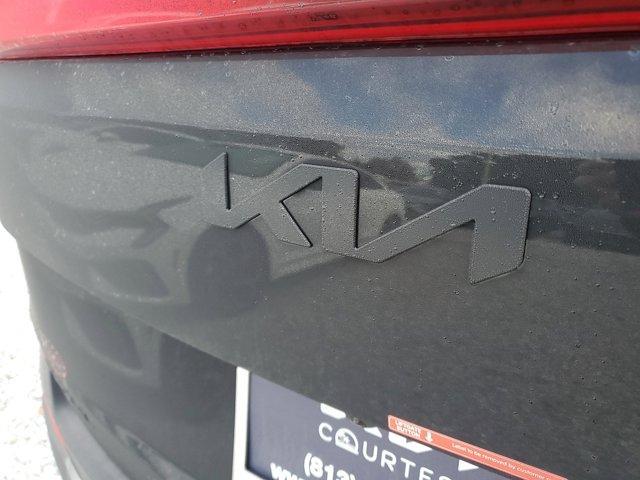 new 2026 Kia Carnival Hybrid car, priced at $48,266