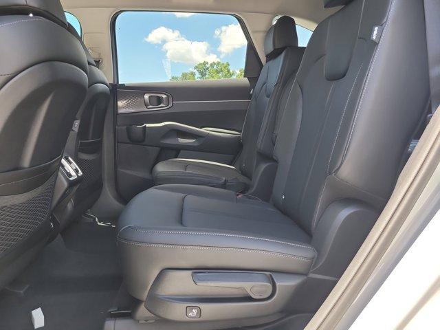 new 2025 Kia Sorento car, priced at $33,465