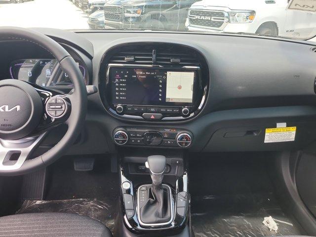 new 2025 Kia Soul car, priced at $25,106