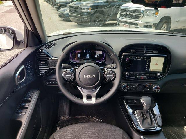 new 2025 Kia Soul car, priced at $25,106