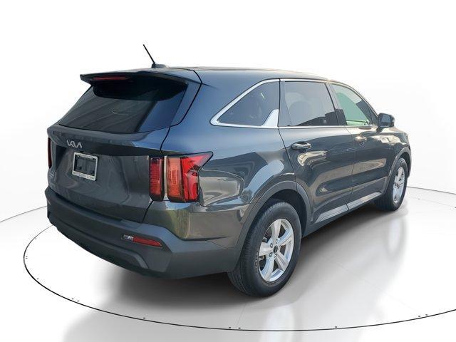 used 2023 Kia Sorento car, priced at $24,914