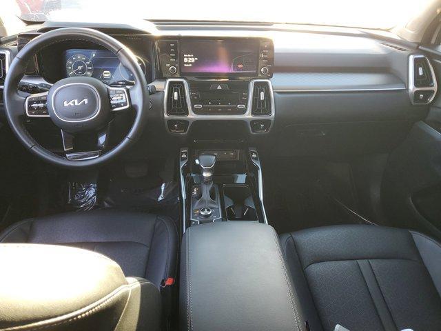 used 2023 Kia Sorento car, priced at $28,620