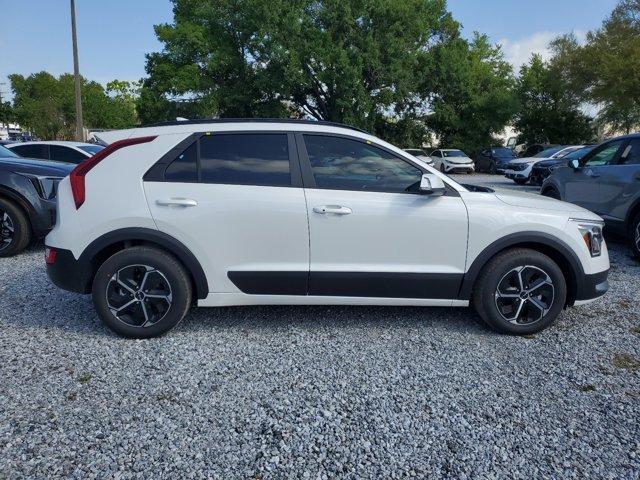 new 2024 Kia Niro Plug-In Hybrid car, priced at $33,709