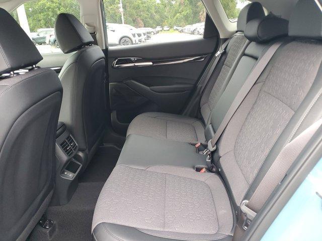 new 2025 Kia Seltos car, priced at $24,858