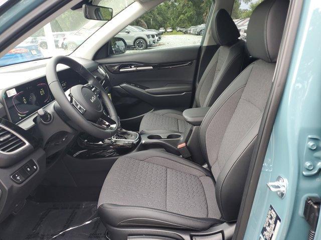 new 2025 Kia Seltos car, priced at $24,858