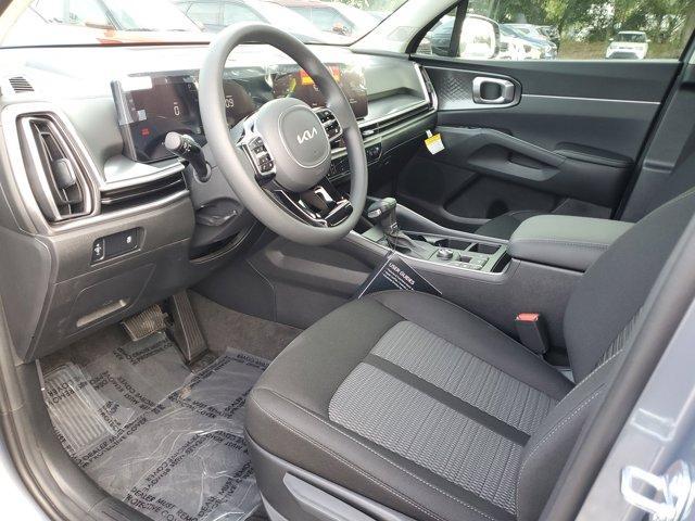 new 2025 Kia Sorento car, priced at $30,317