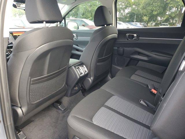 new 2025 Kia Sorento car, priced at $30,317