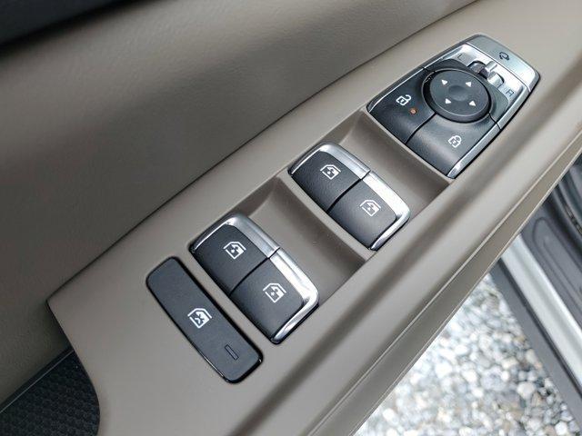 new 2025 Kia Carnival car, priced at $39,245