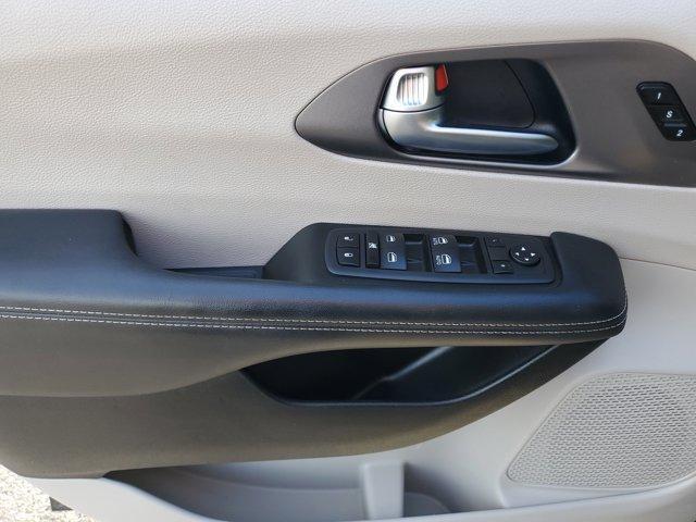 used 2023 Chrysler Pacifica car, priced at $23,649