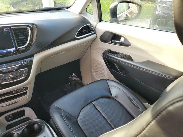 used 2023 Chrysler Pacifica car, priced at $23,649
