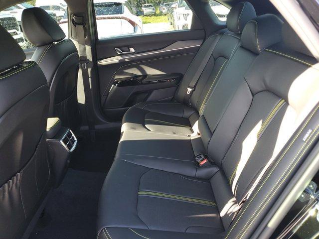 new 2025 Kia K5 car, priced at $32,112