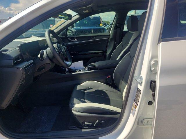 new 2025 Kia K5 car, priced at $29,827