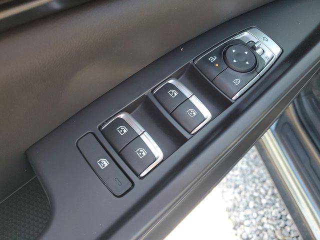 new 2025 Kia Carnival Hybrid car, priced at $50,755